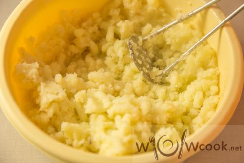 Картофельные улитки во фритюре. Хрустящие картофельные шарики, рецепт с фото