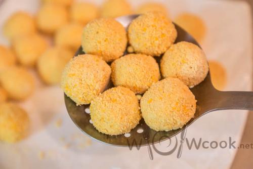 Картофельные улитки во фритюре. Хрустящие картофельные шарики, рецепт с фото