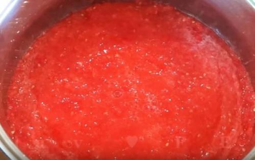 Вкусное лечо из помидор и перца на зиму рецепты пальчики оближешь. 