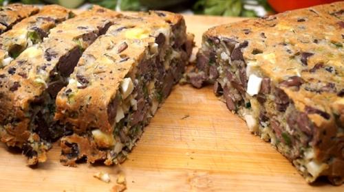 Пирог с куриной печенью. Закусочный пирог с куриной печенью: не поверите, насколько это вкусно!