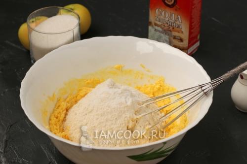 Песочный пирог с яблоками и безе. Польский яблочный пирог с безе и крошкой