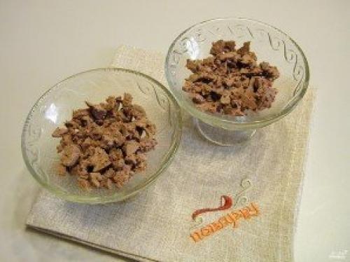 Салат Искушение с куриной печенью. Салат с куриной печенью