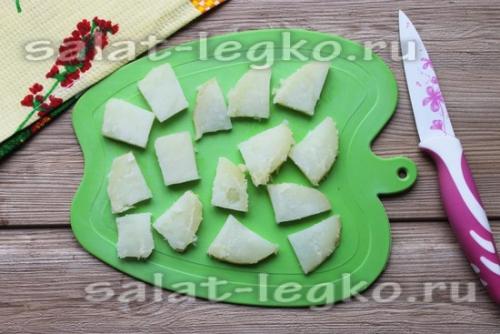 Салат-торт с кальмарами. Праздничный салат-торт из кальмаров в виде сердца