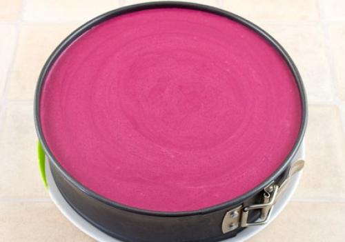 Чизкейк с муссом из черной смородины