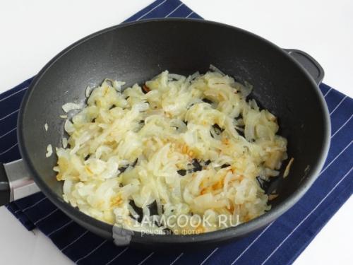 Дрожжевые лепешки с луком. Лепёшки с луком на сковороде