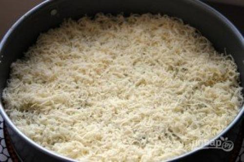 Салат с отварной рыбой. Рыбный салат из отварной рыбы