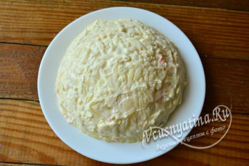 Салат Шар новогодний. Салат «Новогодний шар» из рыбной консервы