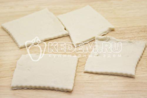 Форель в лодочках из слоеного теста. Лодочки с сёмгой