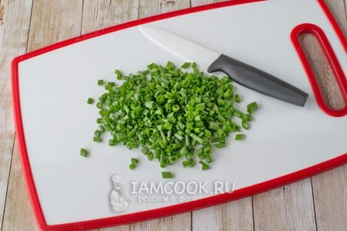 Быстрые пирожки с зеленым луком и яйцом на кефире. Ленивые пирожки с яйцом и зелёным луком за 15 минут