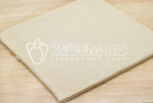 Форель в лодочках из слоеного теста. Лодочки с сёмгой