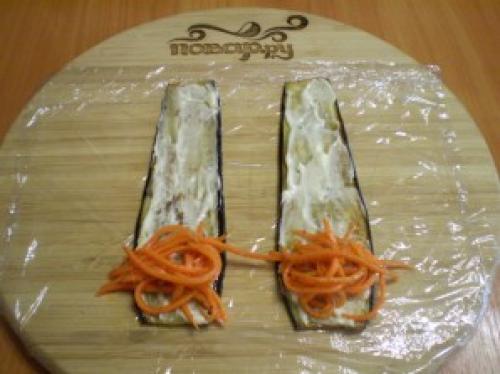 Рулетики из баклажанов с морковью. Рулетики из баклажанов с морковкой и чесноком