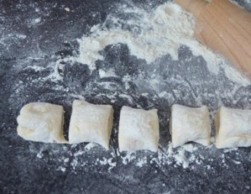 Жареные пирожки быстрые. Быстрые жареные пирожки