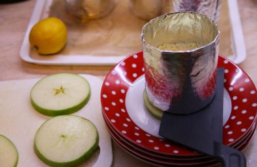 Замечательные салаты на новый год. Бесподобный салат к Новому 2019 году, который сметут за праздничным столом первым