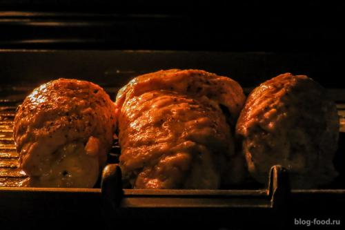 Куриная грудка с брынзой и шпинатом. Куриные рулеты с брынзой, шпинатом и песто