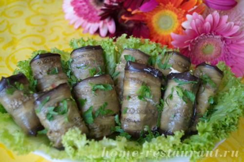 Рулетики из баклажанов в духовке. Рулетики из баклажанов: самый вкусный рецепт!