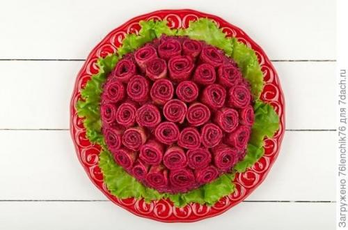 Салат Букет роз. Салат с блинами «Букет роз»