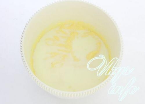 Яблочный пирог с корицей