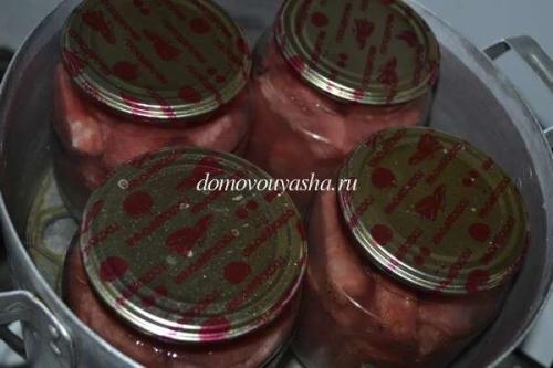 Арбузы маринованные в банках с яблочным. Маринованные арбузы в литровых банках 