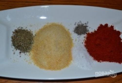 Мраморный рулет куриный. "Мраморный рулет" (мясная нарезка из курицы)