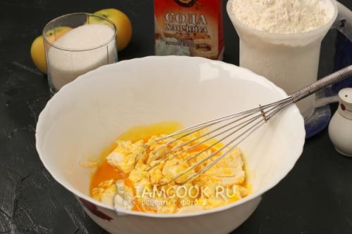 Песочный пирог с яблоками и безе. Польский яблочный пирог с безе и крошкой