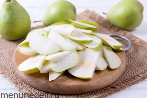 Пряный пирог с грушами. Простой пирог с грушами