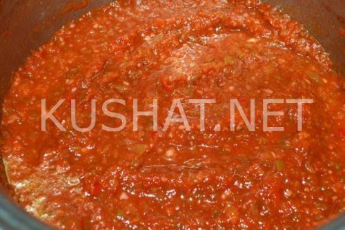 Аджика из перца и помидор. Аджика из помидоров и перца на зиму – рецепт