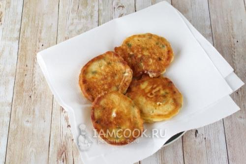 Быстрые пирожки с зеленым луком и яйцом на кефире. Ленивые пирожки с яйцом и зелёным луком за 15 минут