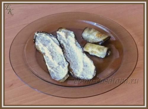Рулетики из баклажанов с сыром и орехами. Рулетики из баклажанов с сыром и чесноком плюс орехи