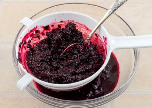 Чизкейк с муссом из черной смородины