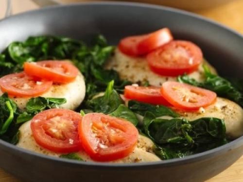 Курица со шпинатом и сыром. Как приготовить курицу со шпинатом?