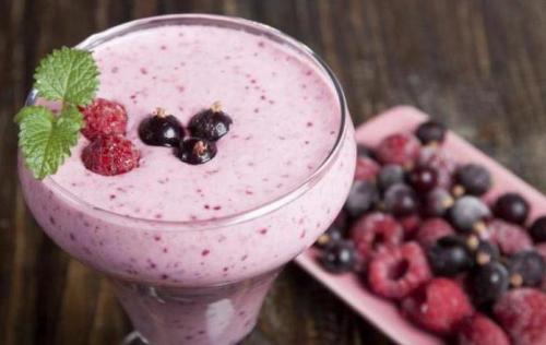 Мусс из черной смородины со сливками. Мусс из черной смородины: лучшие рецепты приготовления