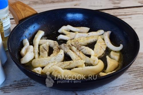 Паста с кальмарами. Спагетти с кальмарами в сливочном соусе