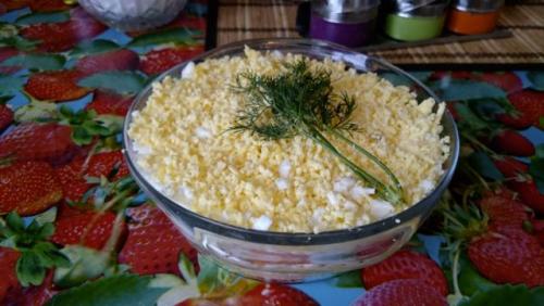 Салат с рыбой и картошкой. Рыбные салаты с картошкой