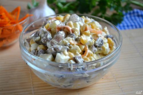 Замечательный САЛАТ с корейской морковью рецепт. Салат с корейской морковкой и грибами