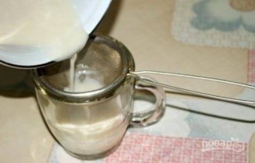 Шоколадный муссовый торт с зеркальной глазурью