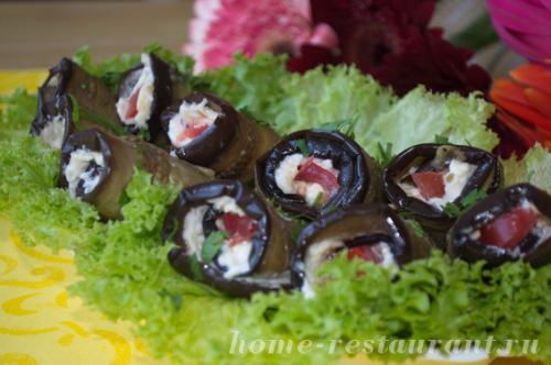 Рулетики из баклажанов в духовке. Рулетики из баклажанов: самый вкусный рецепт!