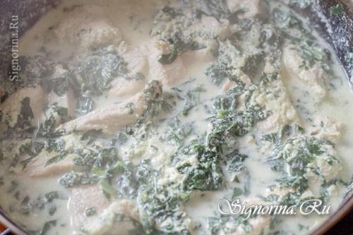 Курица со шпинатом со сливками. Куриное филе со шпинатом в сливках