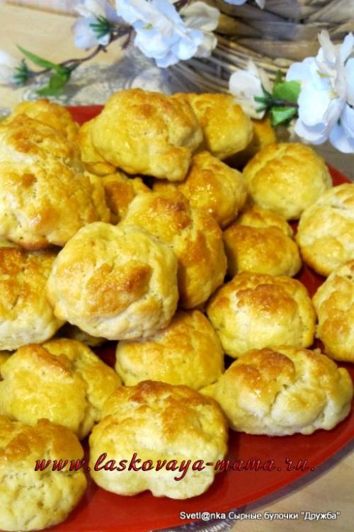 Булочки с плавленным сыром. Сырные булочки «Дружба»