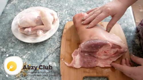 Как достать холодец из пластиковой бутылки. Пошаговое приготовление