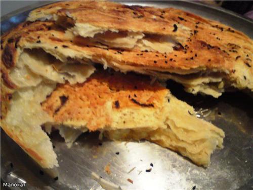 Фатир с луком. Лепешки на любой вкус. Фатир слоенный с луком