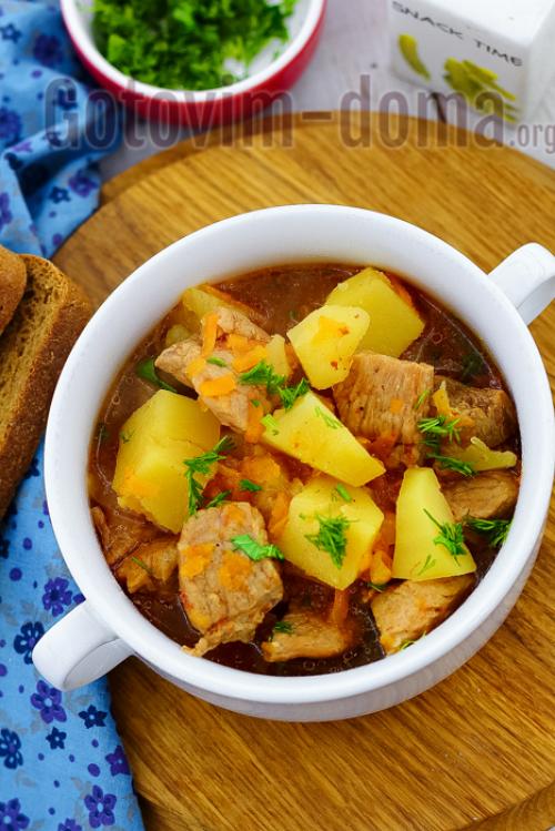 Картошка в мультиварке с мясом. Картошка с мясом в мультиварке по-домашнему.