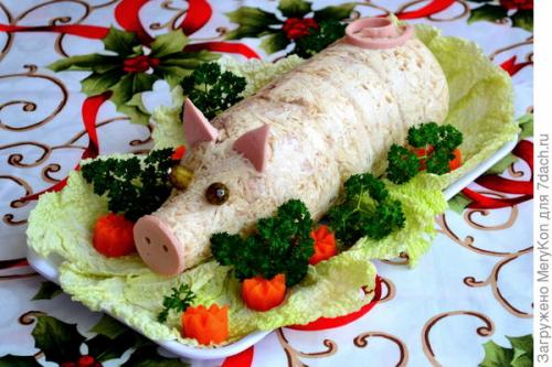 Холодец свинья в бутылке. Заливной холодец "Поросенок" в бутылке