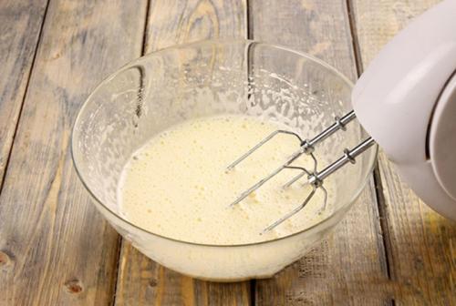 Черничный Муссовый торт с зеркальной глазурью. Способ приготовления