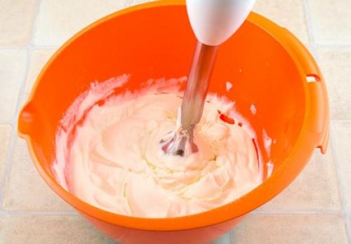 Чизкейк с муссом из черной смородины