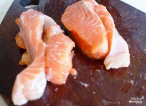 Форель в слоеном тесте запеченная в духовке. Форель в слоеном тесте