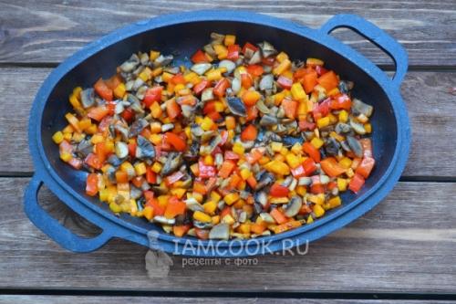 Как запекать утку в духовке с гречкой. Утка, фаршированная гречкой