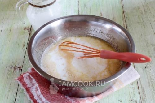 Кекс на кефире. Пышный кекс на кефире