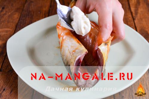 Скумбрия в духовке. Запекаем скумбрию с томатным соусом