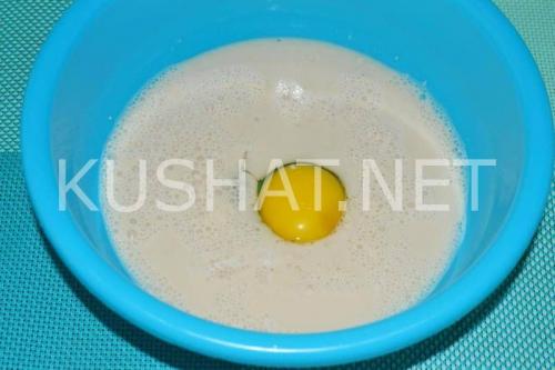 Розочки из слоеного теста с колбасой. Розочки из теста с колбасой – рецепт