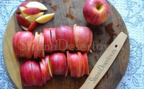 Розочки из теста и яблок. Булочки розочки с яблоками из слоеного дрожжевого теста